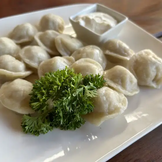 Pielmieni z koperkiem